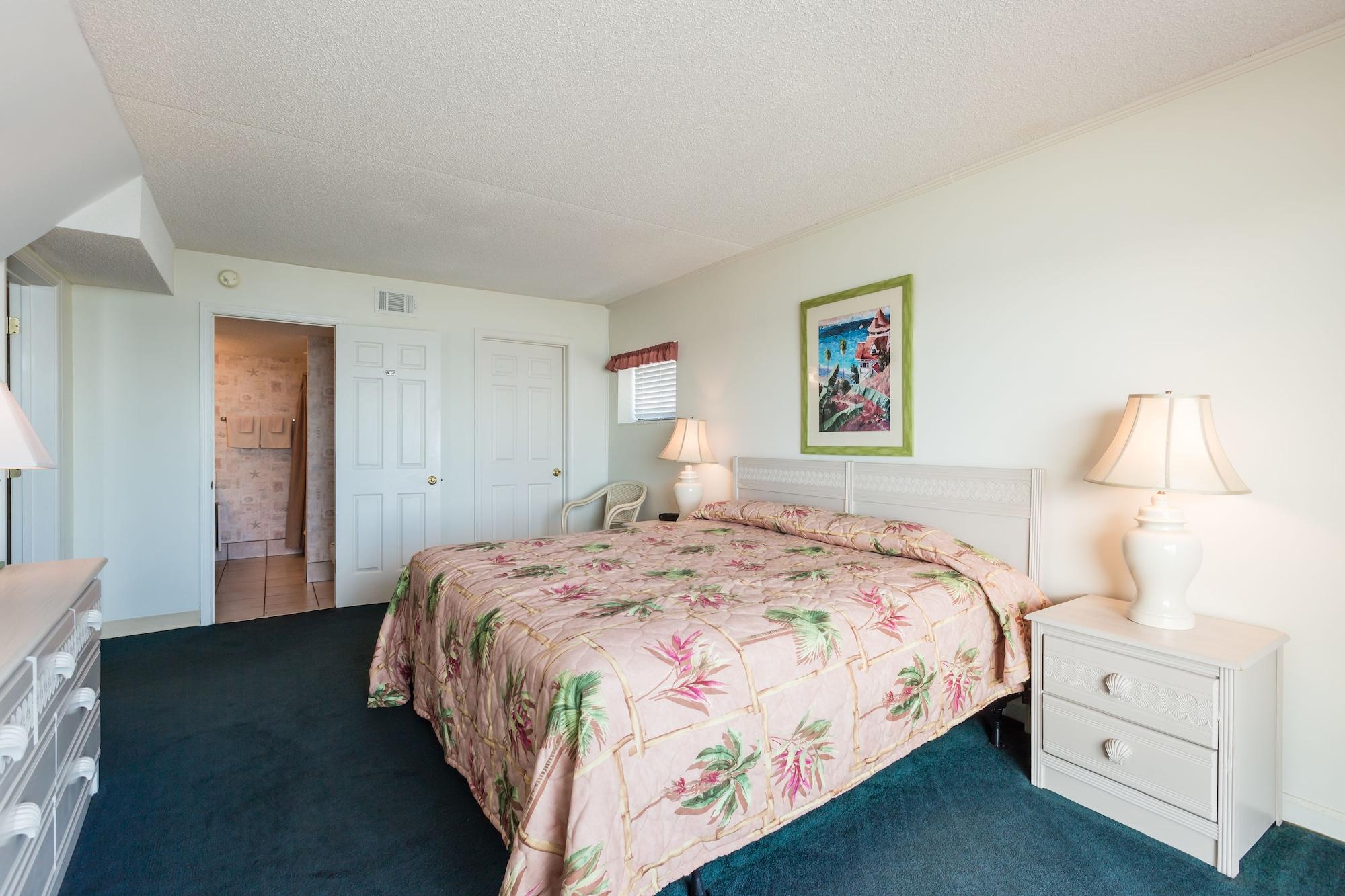 Ocean Towers Resort Atlantic Beach Экстерьер фото