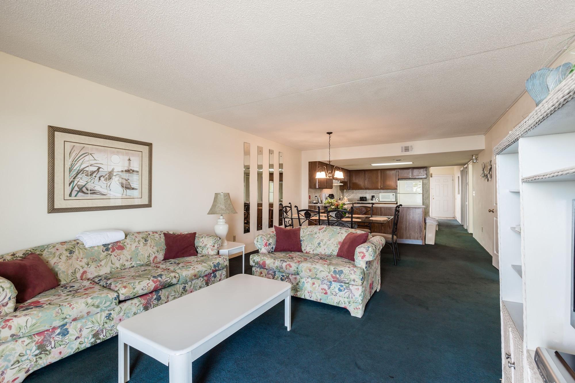 Ocean Towers Resort Atlantic Beach Экстерьер фото